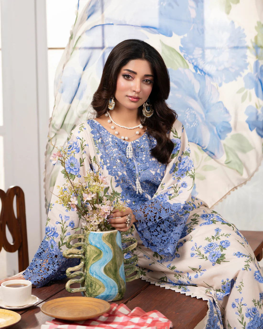 KR-1598 BLUEBELL LVORY
